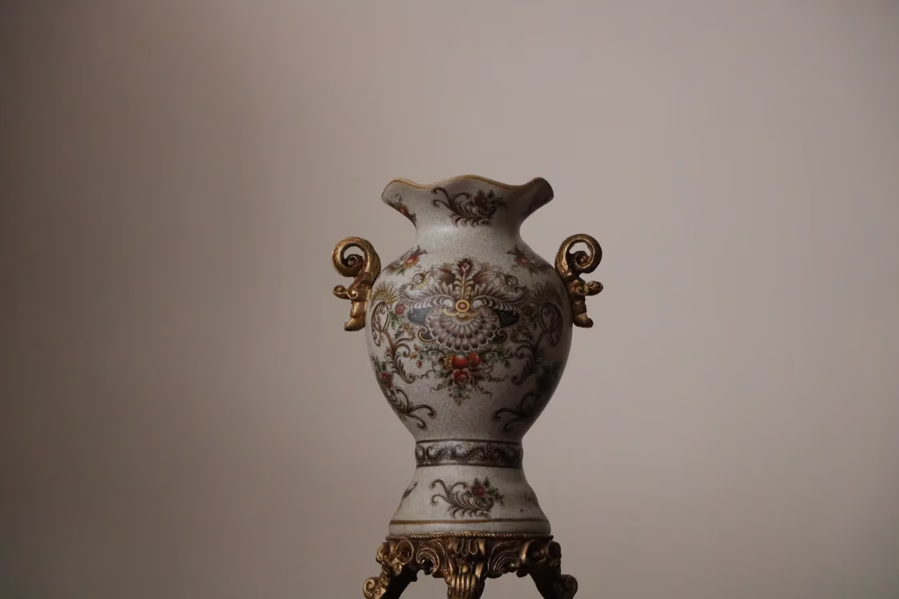 A decorative urn.